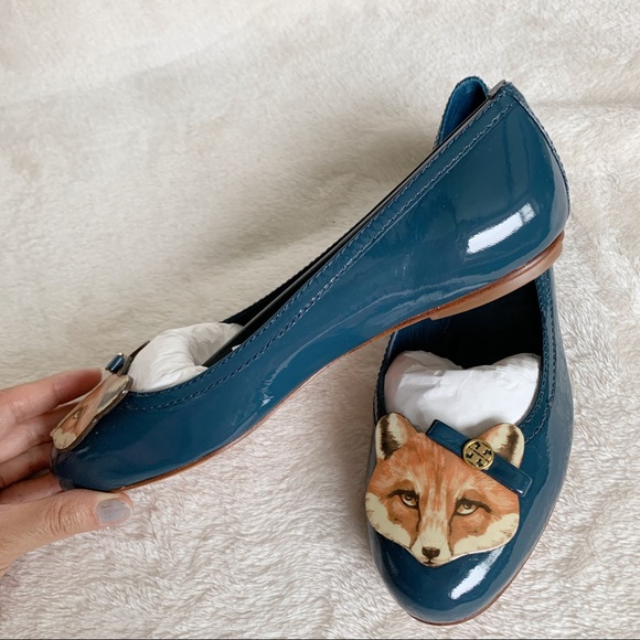 NIB Tory Burch Patent Leather Fox 🦊 Front Flats Blue 36 - Picture 3 of 7